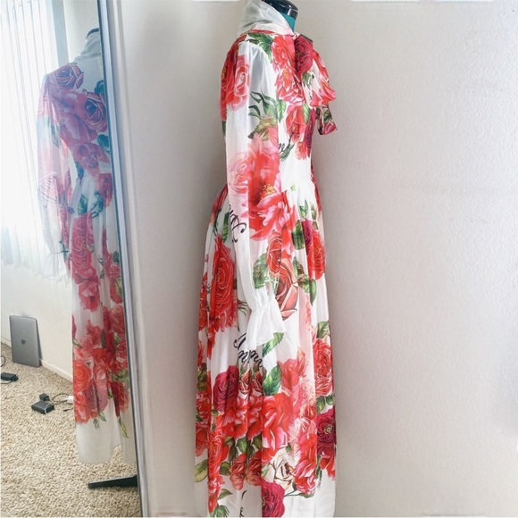 RED AND WHITE  FLORAL BRIDGERTON PRINCESS MAXI DRESS. - Picture 2 of 6